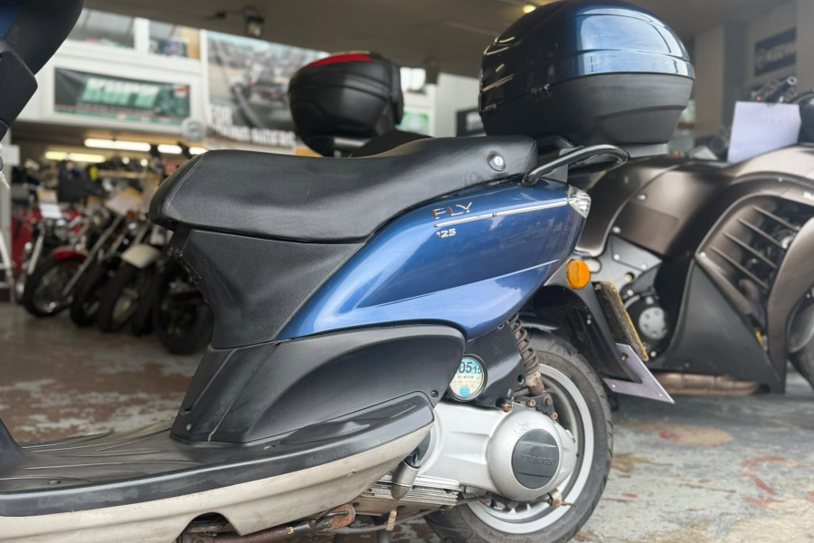 Piaggio Fly  