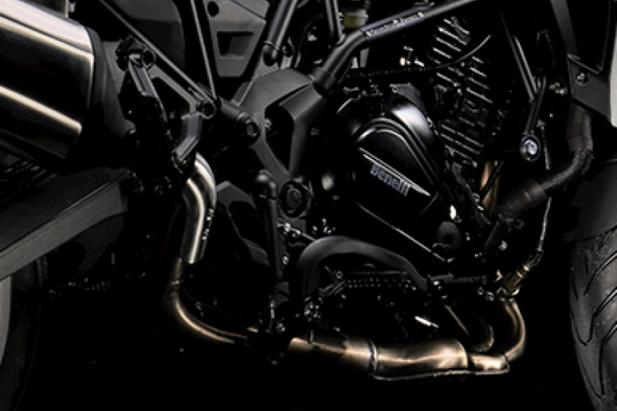 Benelli TRK 702cc x 