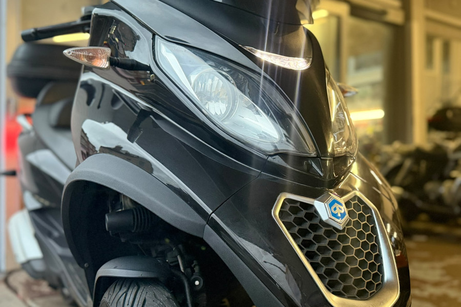 Piaggio MP3 