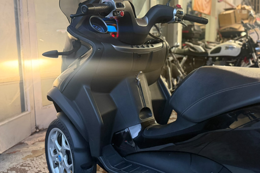Piaggio MP3 